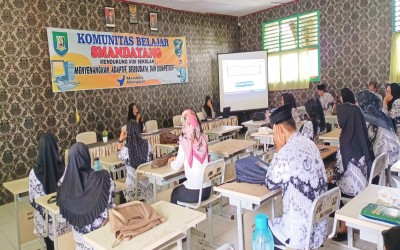 Komunitas Belajar SMAN 2 Kepahiang (KOMBEL SMANDAYANG) Aktif sebagai wadah Berbagi Guru